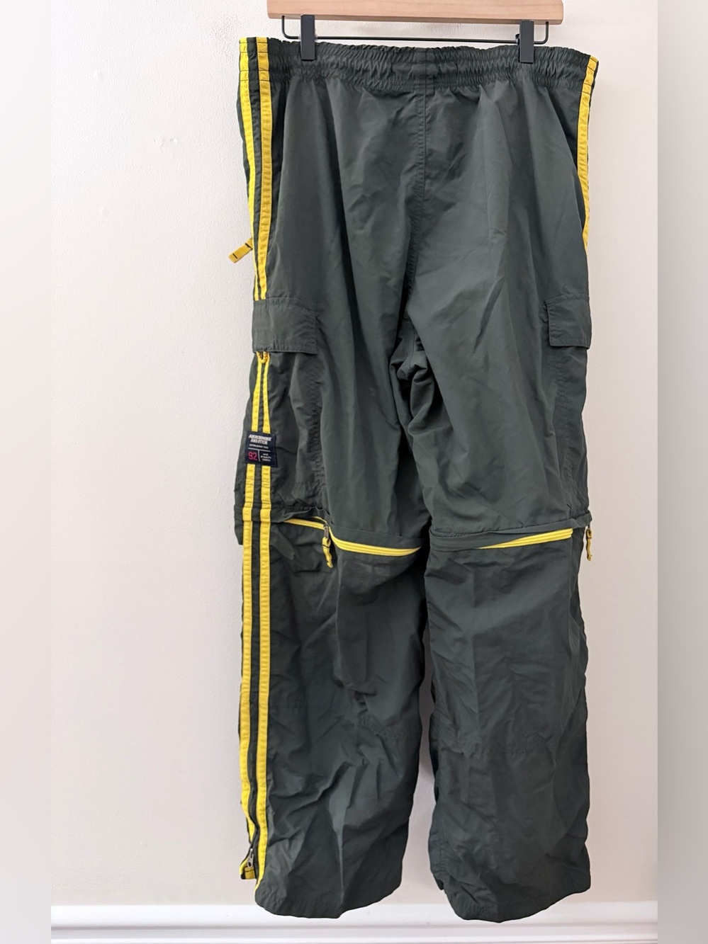 Abercrombie Vintage Y2K Convertible Cargo Track Pants Baggy Wide Leg drawstring - Picture 2 of 6